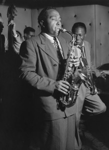 Charlie_Parker,_Tommy_Potter,_Miles_Davis,_Max_Roach_(Gottlieb_06941)