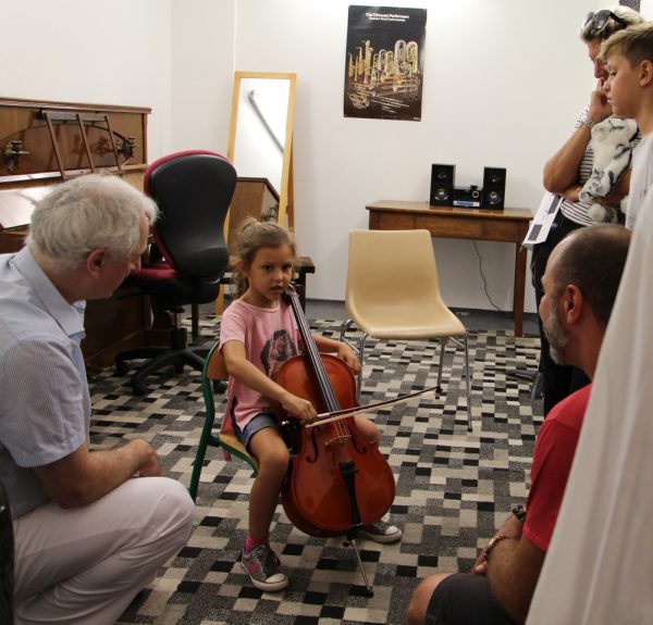 belafillevioloncelle2