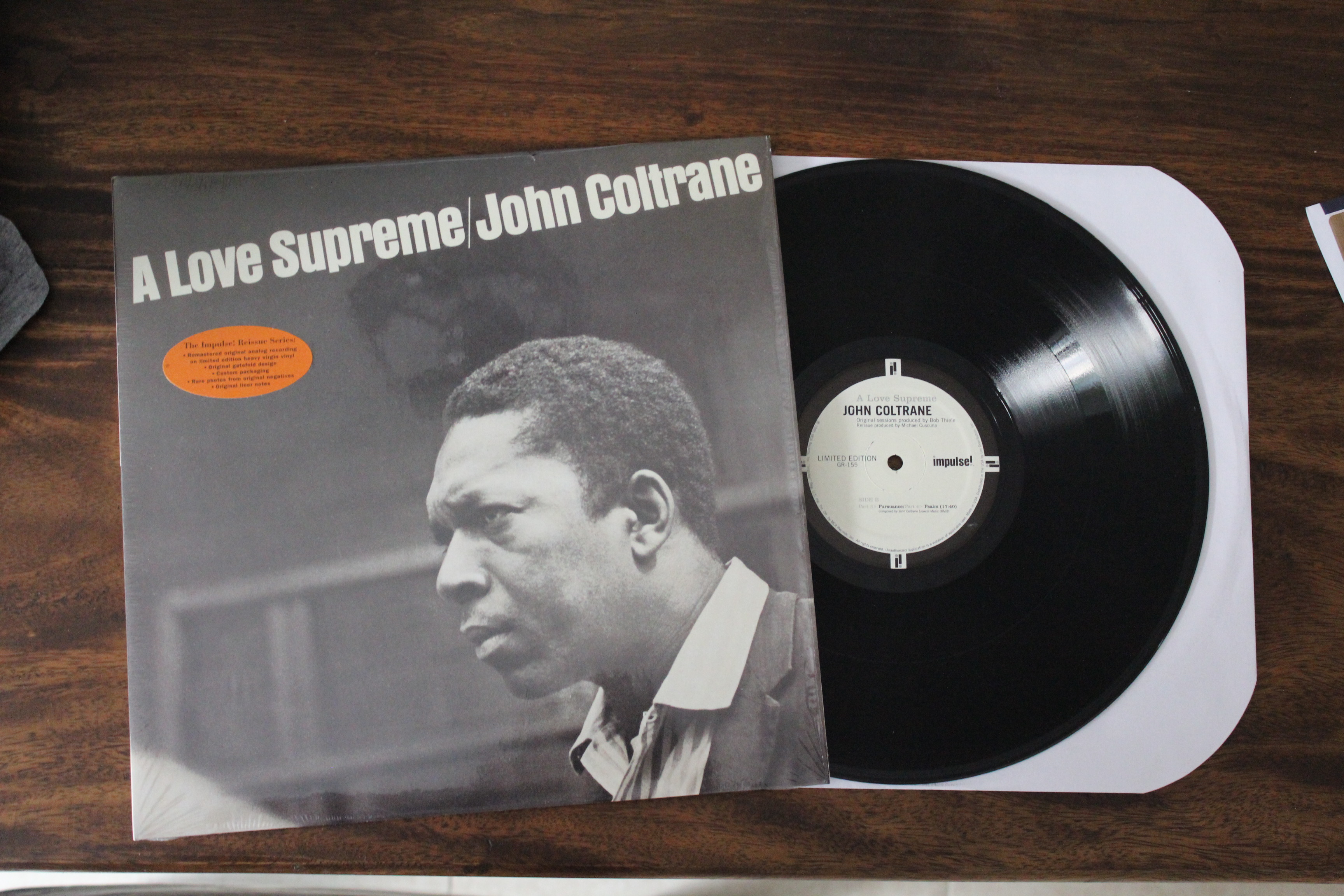 Sur La Piste d'un 33 Tours John Coltrane A Love Supreme 1965 (Impulse) Le Jazzophone